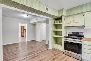 230 9th Ave, Texas City, TX 77590 - Photo 10