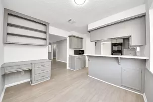 6222 Vickijohn Dr, Houston, TX 77096 - Photo 16