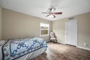 115 Marlin Ave, Galveston, TX 77550 - Photo 28