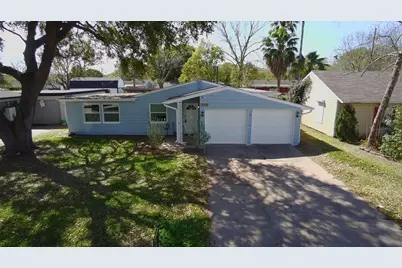 115 Marlin Avenue, Galveston, TX 77550 - Photo 1