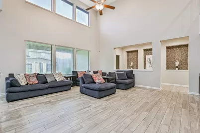 6003 Orchard Trail Drive, Pearland, TX 77581 - Photo 8