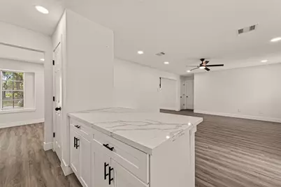 10011 Pine Pass Drive, Houston, TX 77070 - Photo 14