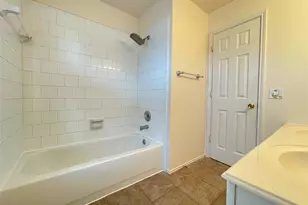 11023 Avery Trace Ct, Houston, TX 77065 - Photo 20