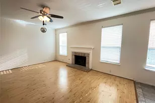 11023 Avery Trace Ct, Houston, TX 77065 - Photo 8