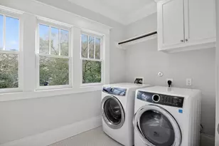 1111 Ashland St, Houston, TX 77008 - Photo 18