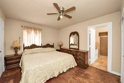 8043 Wier Drive, Houston, TX 77017 - Photo 12