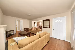 8043 Wier Dr, Houston, TX 77017 - Photo 6