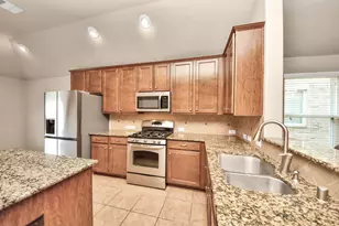10120 Hidden Creek Falls Ln, Brookshire, TX 77423 - Photo 14