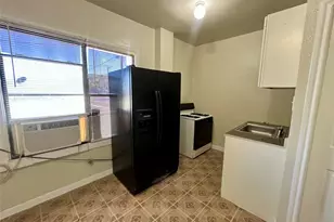 2705 Lorraine St, Houston, TX 77026 - Photo 8