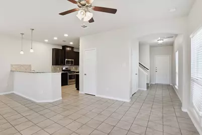 112 Camelot Place Court, Conroe, TX 77304 - Photo 10
