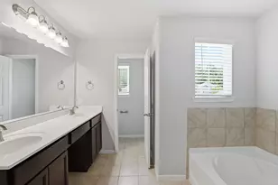 112 Camelot Pl Ct, Conroe, TX 77304 - Photo 36