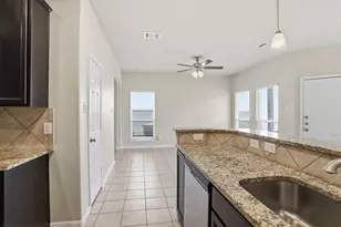 112 Camelot Pl Ct, Conroe, TX 77304 - Photo 14