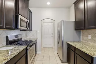 112 Camelot Pl Ct, Conroe, TX 77304 - Photo 14