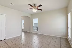 112 Camelot Pl Ct, Conroe, TX 77304 - Photo 22