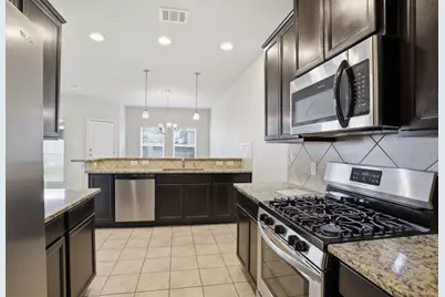 112 Camelot Place Court, Conroe, TX 77304 - Photo 16