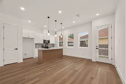 4806 Carmen Street #C, Houston, TX 77033 - Photo 2
