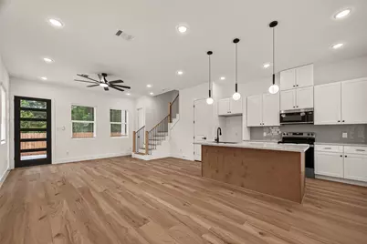 4806 Carmen Street #C, Houston, TX 77033 - Photo 2