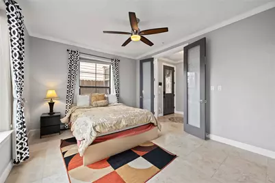 328 Bomar Street, Houston, TX 77006 - Photo 6