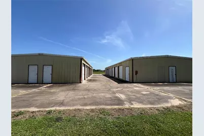 1515 N Mechanic Street, El Campo, TX 77437 - Photo 12