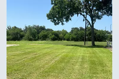 1515 N Mechanic Street, El Campo, TX 77437 - Photo 20