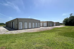 1515 N Mechanic St, El Campo, TX 77437 - Photo 10