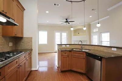 5615 Winsome Villas Lane #H, Houston, TX 77057 - Photo 6