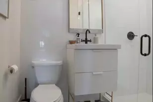 601-602 Fairview Ave, Houston, TX 77006 - Photo 10