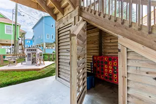 1326 Sunrise, Crystal Beach, TX 77650 - Photo 40