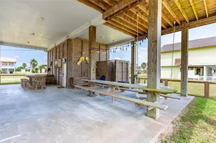 1326 Sunrise, Crystal Beach, TX 77650 - Photo 34