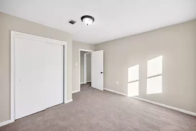 4918 Los Angeles Street, Houston, TX 77026 - Photo 16