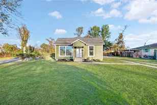 4918 Los Angeles St, Houston, TX 77026 - Photo 1