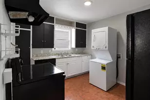 3014 Cortlandt St, Houston, TX 77018 - Photo 4