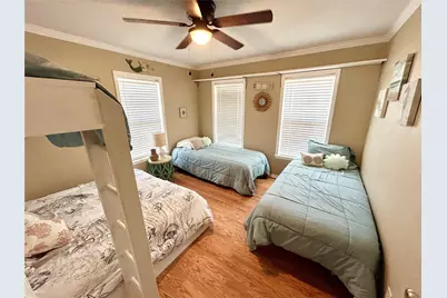 151 Neptune, Bay City, TX 77414 - Photo 8