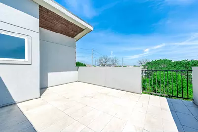 1721 Henderson Street, Houston, TX 77007 - Photo 34
