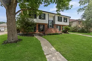 15819 Maple Manor Dr, Houston, TX 77095 - Photo 1