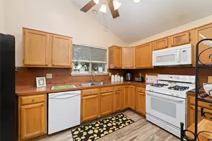 3060 High Plains Dr, Katy, TX 77449 - Photo 10