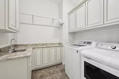 1215 Bourbon Street, Bridge City, TX 77611 - Photo 22