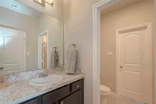 21029 Crinet Sq St, Kingwood, TX 77339 - Photo 26