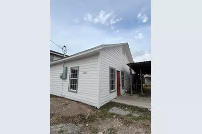 7933 Brays Street #B, Houston, TX 77012 - Photo 2