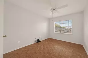 6404 Burgoyne Rd, Houston, TX 77057 - Photo 22