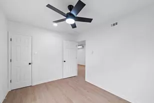 2316 Lucinda St, Houston, TX 77004 - Photo 8