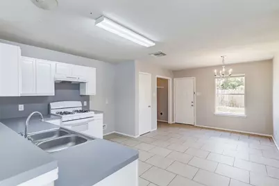 7519 Kennemer Drive, Humble, TX 77338 - Photo 2