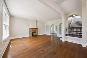 3910 Ave R 1/2, Galveston, TX 77550 - Photo 10