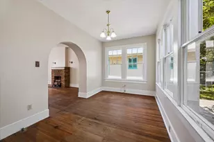 3910 Ave R 1/2, Galveston, TX 77550 - Photo 10