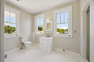 3910 Ave R 1/2, Galveston, TX 77550 - Photo 24