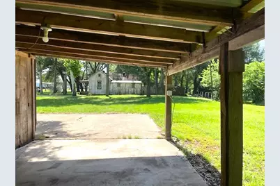 6211 Gresham Street, Wallis, TX 77485 - Photo 6
