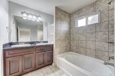 5124 Pinemont Place, Houston, TX 77092 - Photo 32