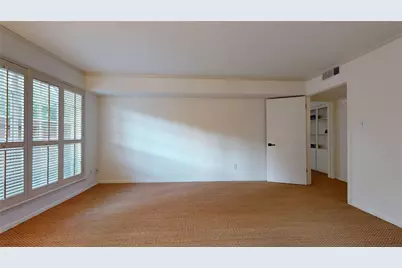 357 N Post Oak Lane #117, Houston, TX 77024 - Photo 10