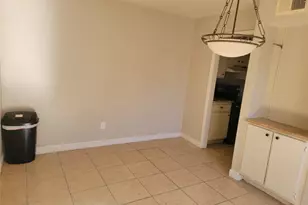 8901 S Braeswood Blvd, Houston, TX 77074 - Photo 14