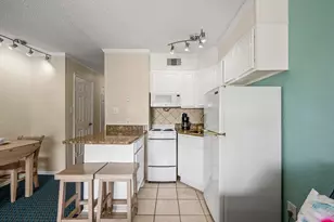 6102 Seawall Blvd, Galveston, TX 77551 - Photo 18